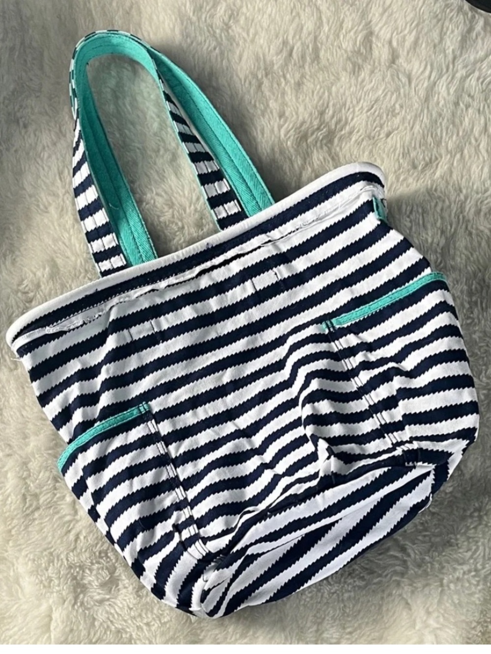 Thirty one navy & white striped Retro Metro Tote with Teal Accents EUC